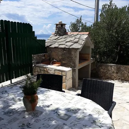 Holiday House Olivia Vila *